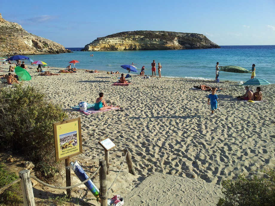 Lampedusa Affitto Vacanze Dammusi Appartamenti Case
